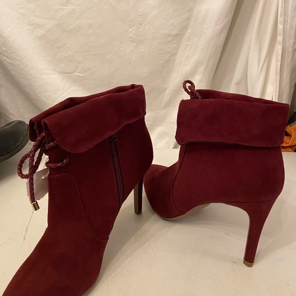 Dolcetta burgundy ankle boots NEW - Picture 7 of 7